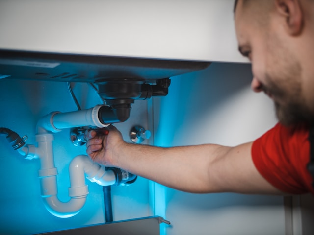 What to Know About Having a Career as a Plumber