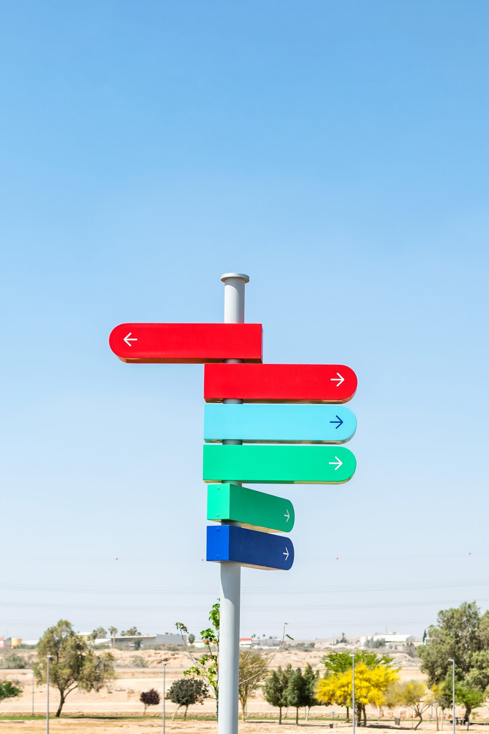How to Design Wayfinding Signs That Actually Reduce Confusion